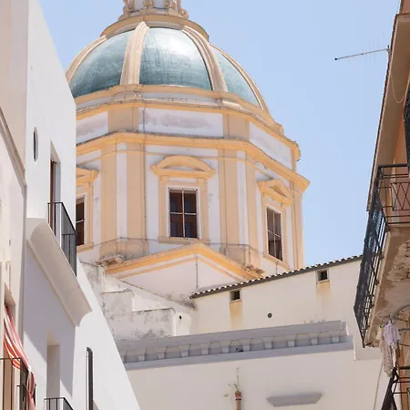 La Trinacria Guest house Trapani